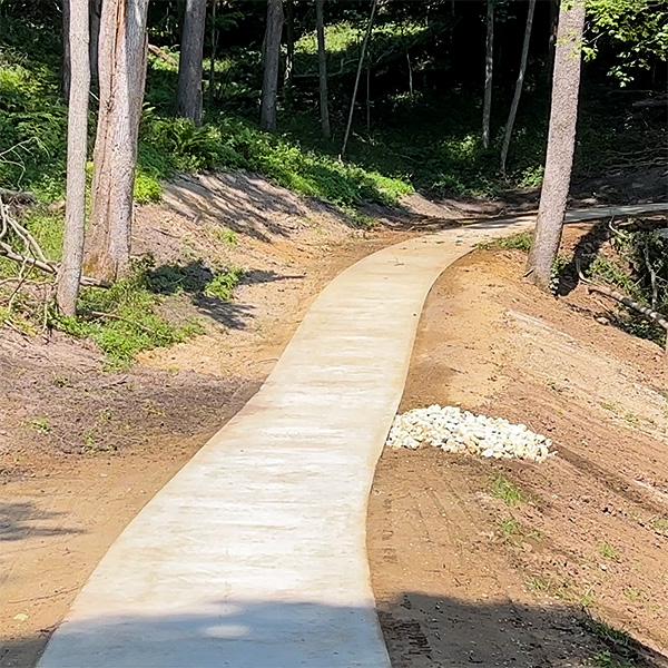 Nature Trail - Paved